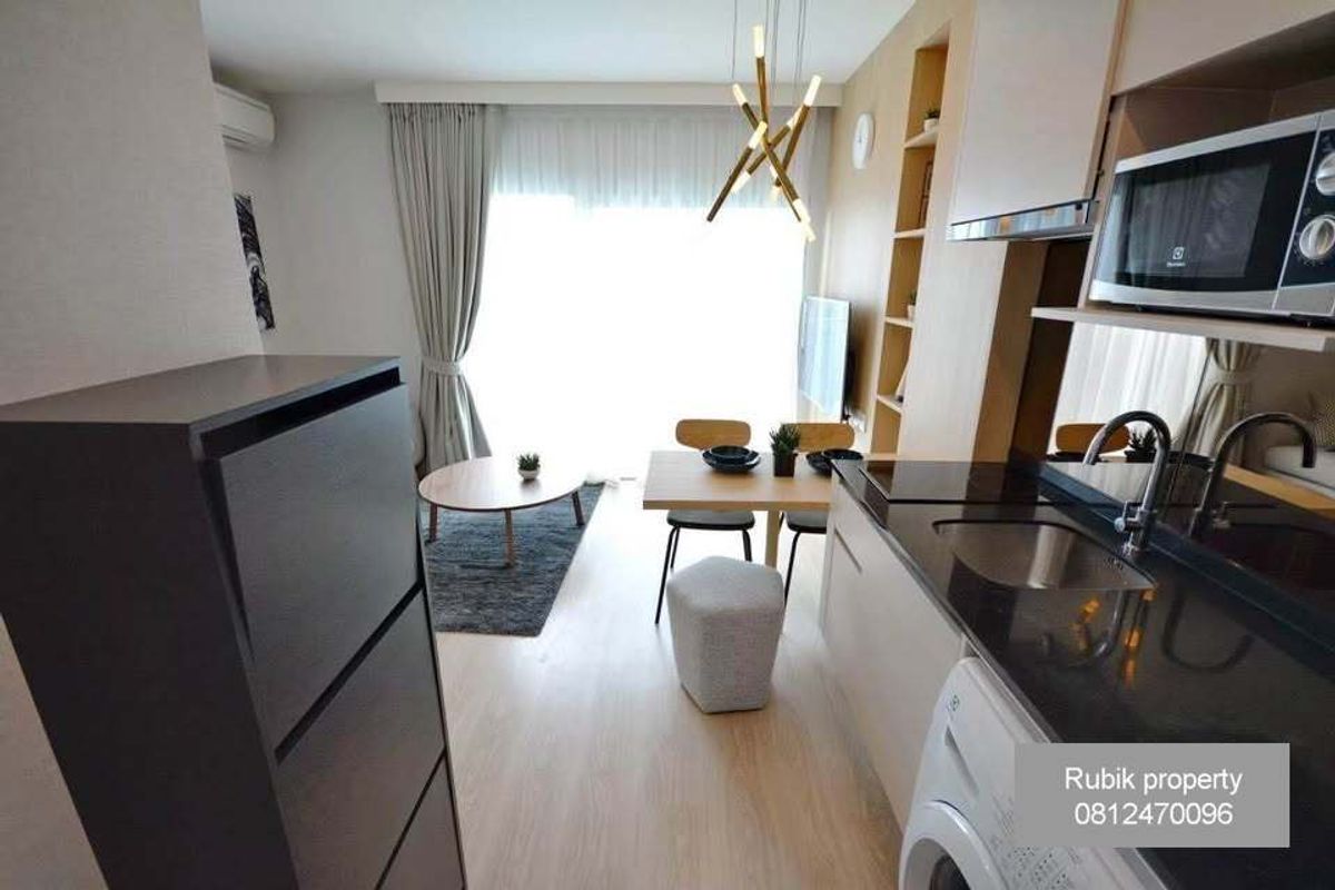 CondoRatchadapisek, Huaikwang, Suttisan : 🌟 Sell / rent a condo NOBLE REVOLVE RATCHADA 1 corner room near MRT Cultural Center 🌟 (RB994)