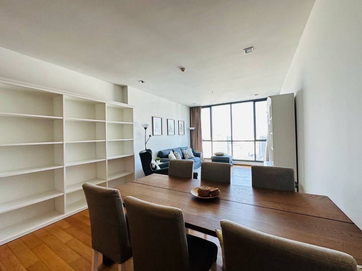 For SaleCondoNana, North Nana,Sukhumvit13, Soi Nana : Hyde Sukhumvit 13 - High Floor Corner Room, beautiful corner room