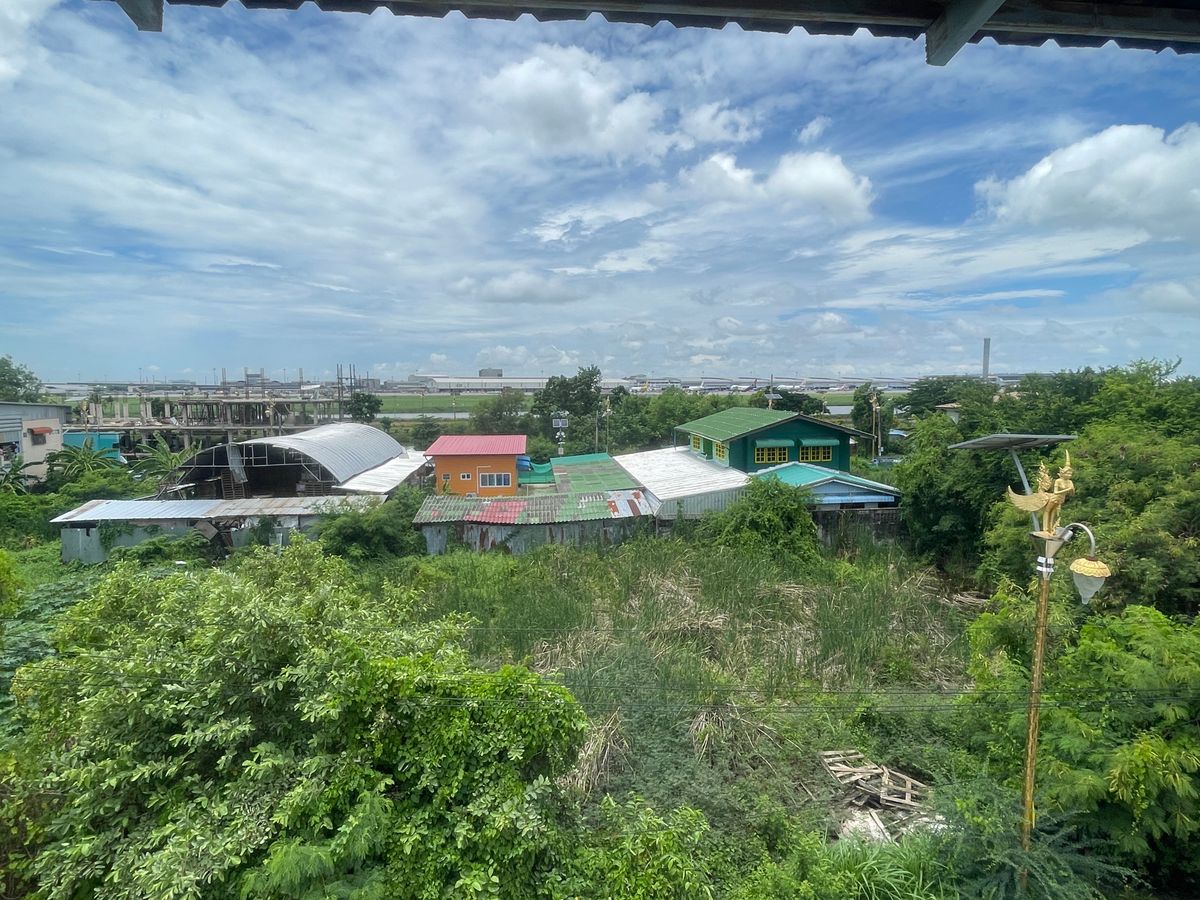 ขายโกดังลาดกระบัง สุวรรณภูมิ : ขายโกดัง ใกล้สุวรรณภูมิ ทำคาเฟ่  ร้านอาหาร โกดัง โรงงานขนาดเล็กได้