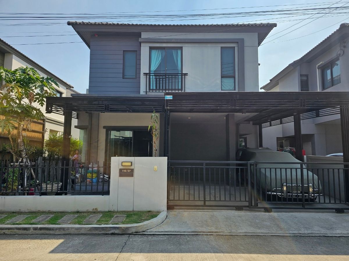 ขายปทุมธานี รังสิต ธรรมศาสตร์ : ขายบ้านแฝด โครงการ วี คอมพาวด์ ติวานนท์ รังสิต (V Compound Tiwanon-Rangsit)  ขนาด 38.8 ตร.ว. ราคาพิเศษ 4,500,000 บาท