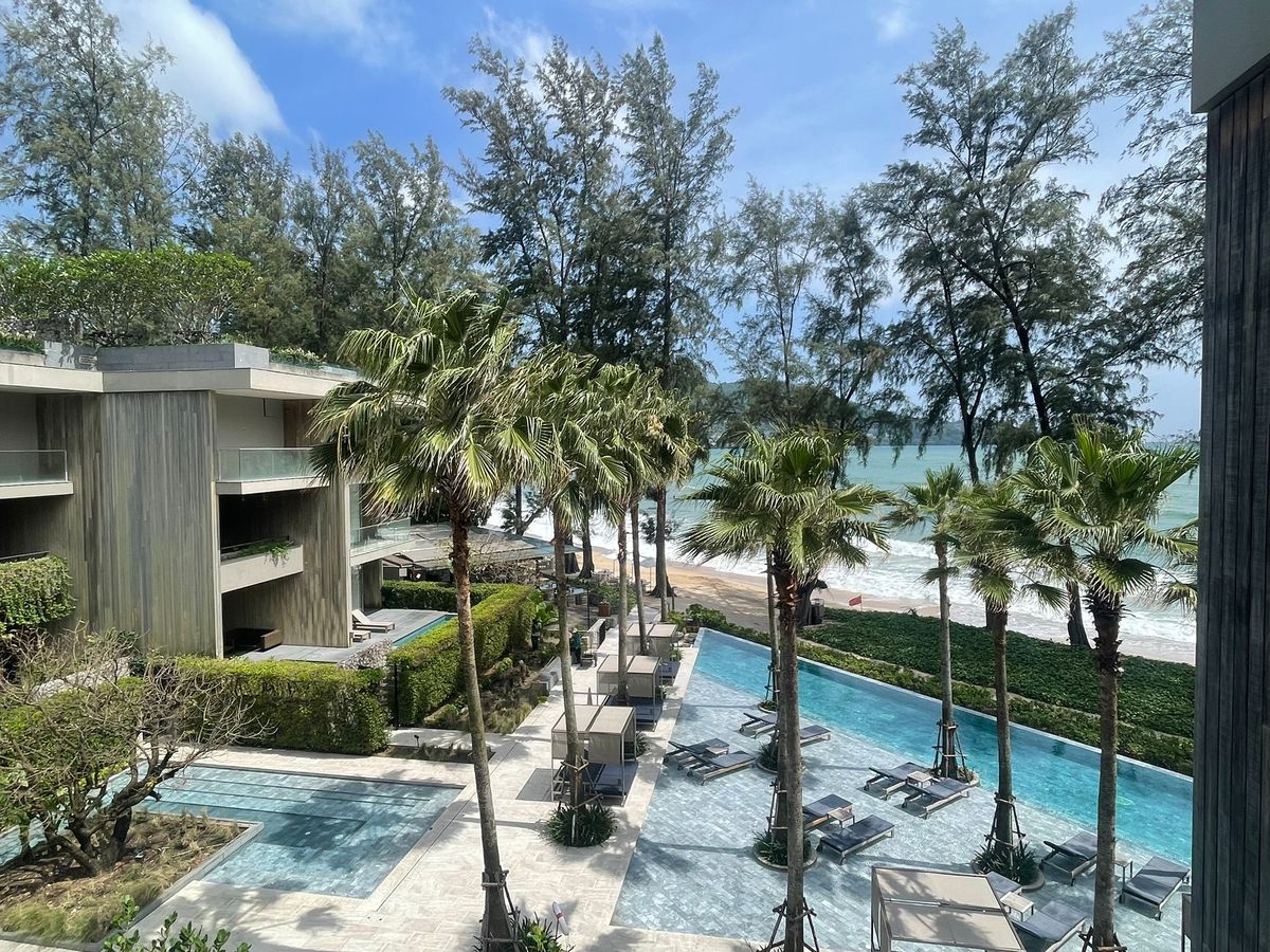 ขายคอนโดภูเก็ต : 🔥 Foreign Quota | Penthouse 1B1B | 213 Sq.m. | Twinpalms Residences by Montazure | 3rd Floor | 72 MB [YBs250701]