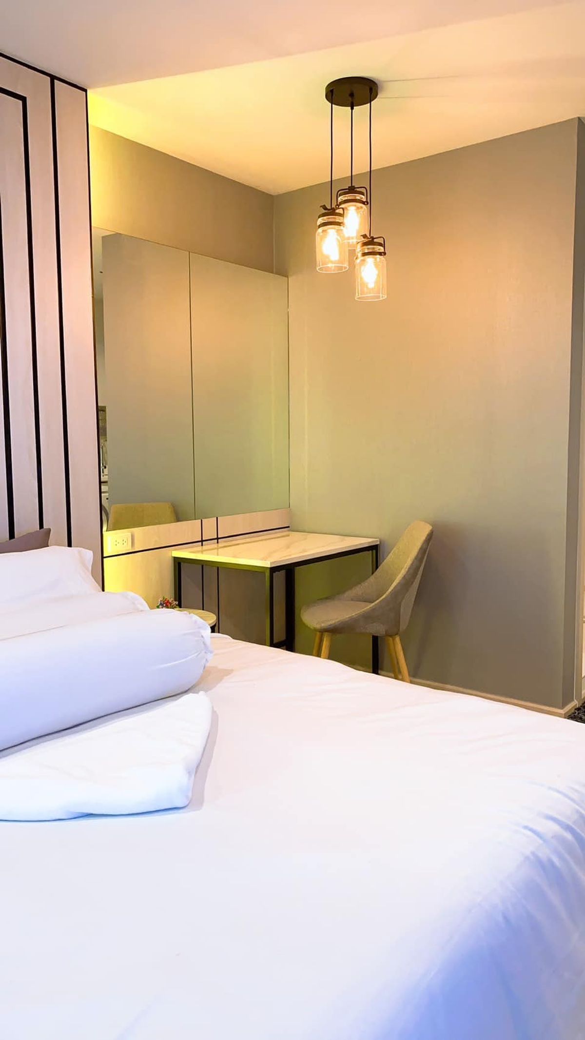 ให้เช่าคอนโดวิทยุ ชิดลม หลังสวน : Life One Wireless【𝐑𝐄𝐍𝐓】🔥แต่งครบ โทนสว่างดูสะอาดตา ทุกฟังก์ชัน ใกล้ BTS เพลินจิต วิวโล่งสุดตา🔥 ติดต่อไลน์ไอดี: @hacondo