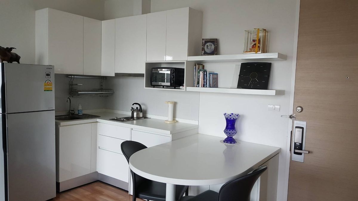 For SaleCondoBangna, Bearing, Lasalle : Sell ​​Coast Bangkok, Room 57 sqm. Floor 21, beautiful view, no building.