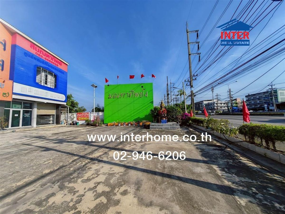 ขายอาคารพาณิชย์นครปฐม : อาคารพาณิชย์ 3.5 ชั้น 19.4 ตร.ว. หมู่บ้านมณฑาทิพย์4 ใกล้เทสโก้โลตัส นครชัยศรี ถนนเพชรเกษม ถนนบรมราชชนนี นครชัยศรี นครปฐม