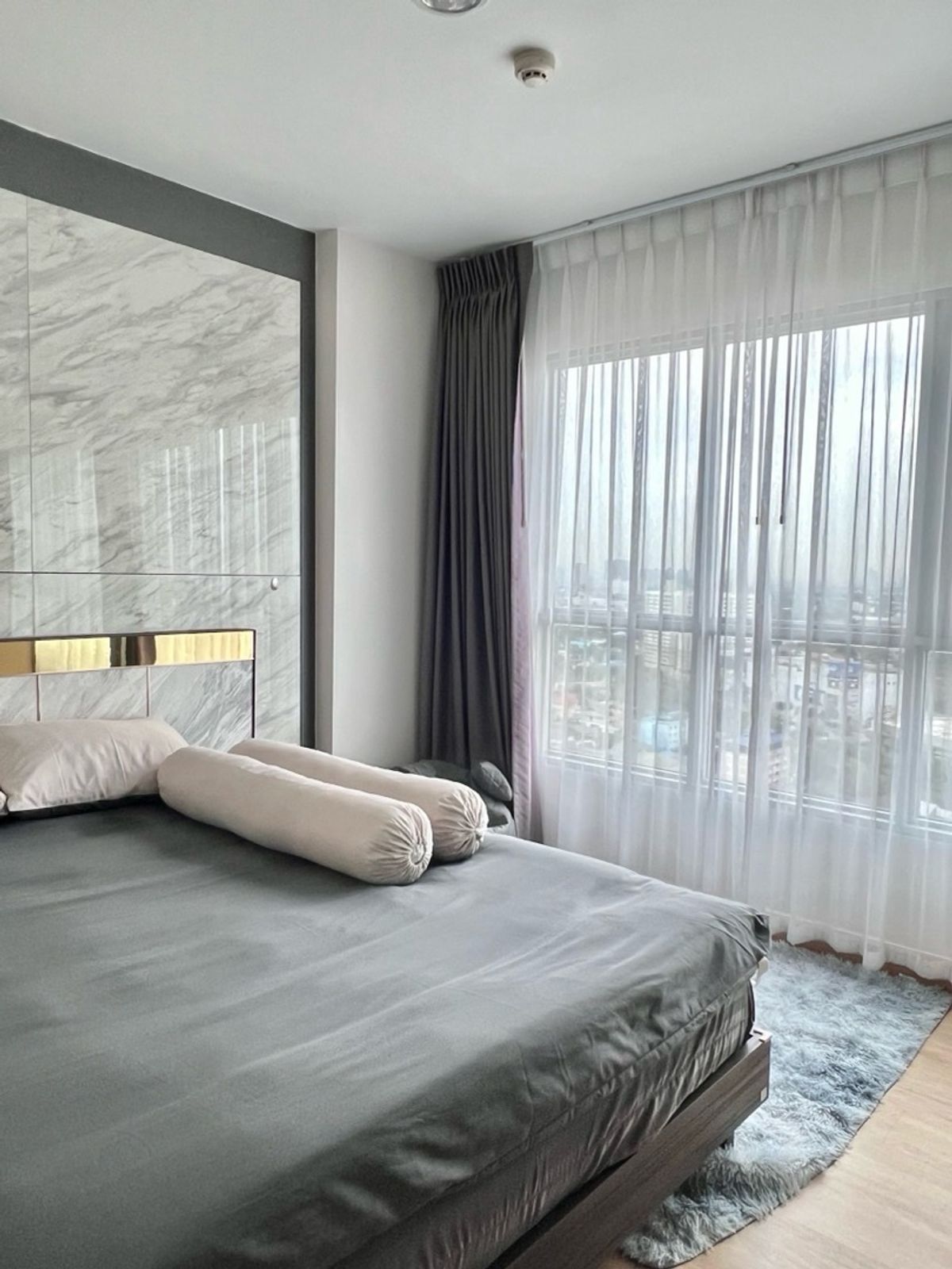 ให้เช่าคอนโดแจ้งวัฒนะ เมืองทอง : 🏡 โครงการ : Aspire Ngamwongwan
📏 ขนาด: 28 ตร.ม.
🏢 ชั้น: 24
💰 ราคาเช่า: 10,000 บาท/เดือน