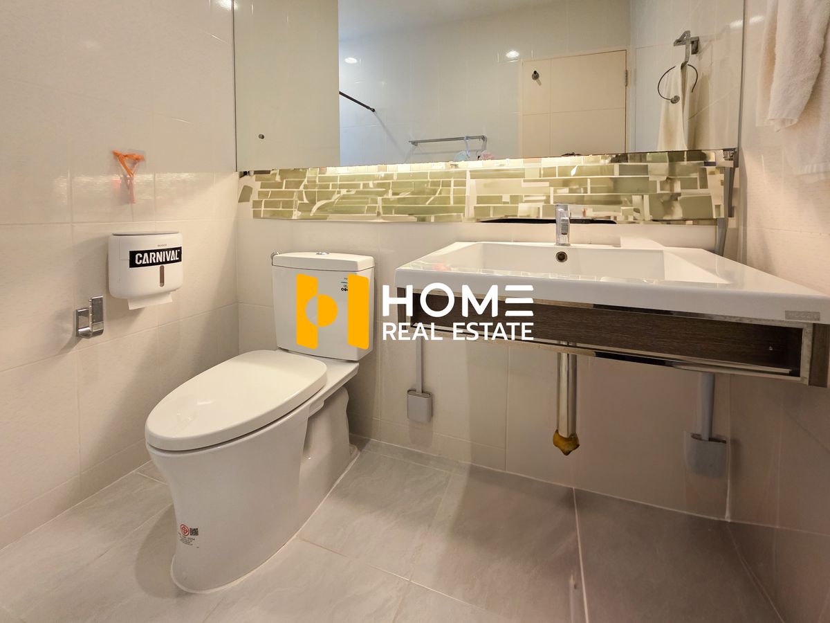 For SaleHousePattanakan, Srinakarin : Setthasiri, Krungthep Kreetha 1 /3 Bedrooms (Sale), Setthasiri Krungthep Kreetha 1 /3 Bedrooms (For Sale) AA579