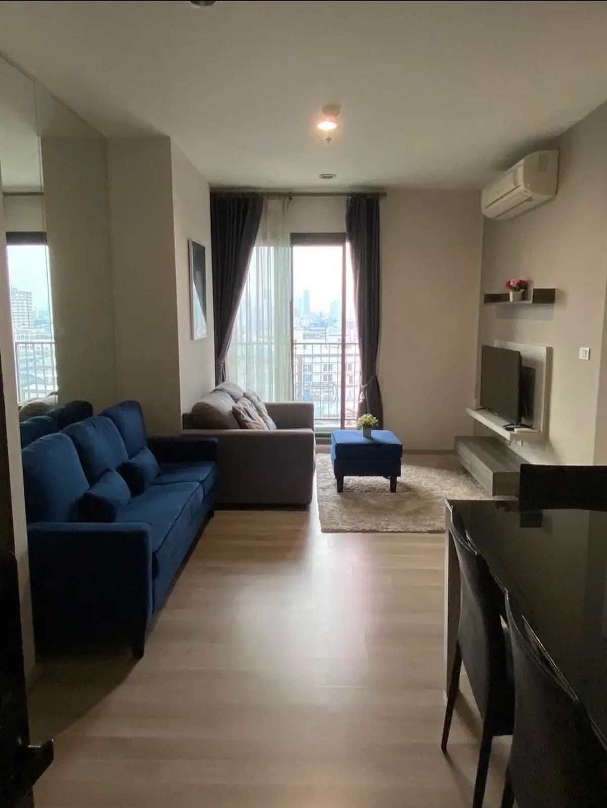 ให้เช่าคอนโดรัชดา ห้วยขวาง : 28,000 BHT/Month Centric Ratchada-Huai Khwang 2 Bedrooms (Corner)