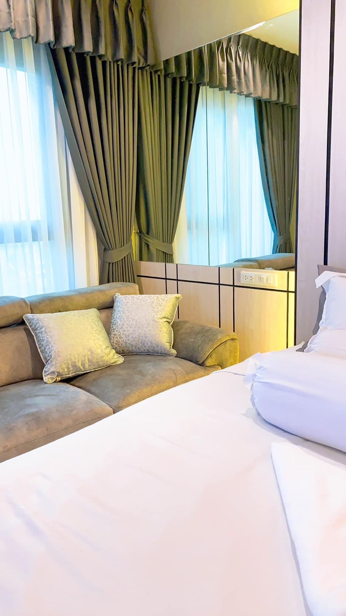 ให้เช่าคอนโดวิทยุ ชิดลม หลังสวน : Life One Wireless【𝐑𝐄𝐍𝐓】🔥แต่งครบ โทนสว่างดูสะอาดตา ทุกฟังก์ชัน ใกล้ BTS เพลินจิต วิวโล่งสุดตา🔥 ติดต่อไลน์ไอดี: @hacondo