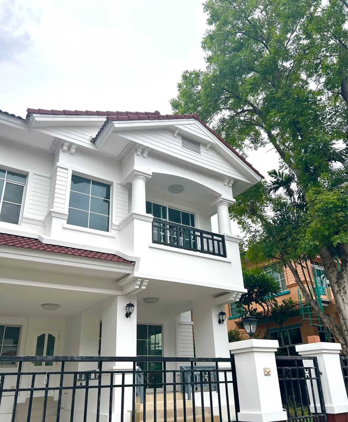 ขายบ้านเสรีไทย-นิด้า : มัณฑนา อ่อนนุช - วงแหวน / 3 ห้องนอน (ขาย), Mantana Onnut - Wongwaen / 3 Bedrooms (FOR SALE) AIM060