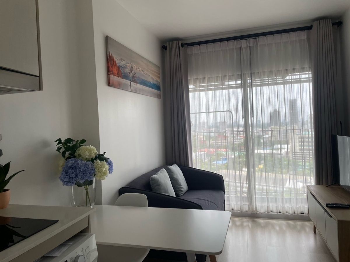 ให้เช่าคอนโดสาทร นราธิวาส : KnightsBridge Prime Sathon 1bed 1bath 25 Sq.m Special price 18,000 per month!!! 