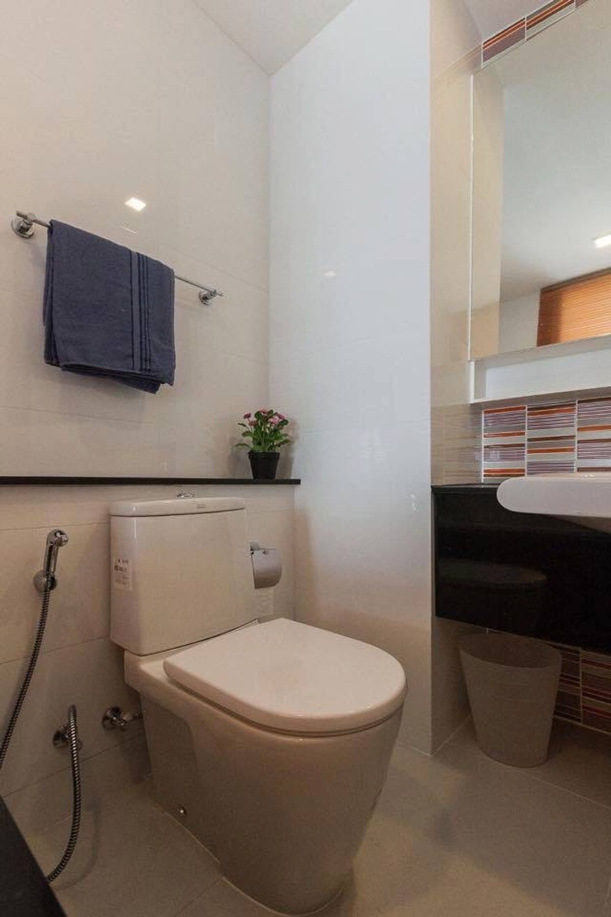 For SaleCondoBangna, Bearing, Lasalle : Sell ​​Coast Bangkok, Room 43 sqm. Floor 14, beautiful view, no building.