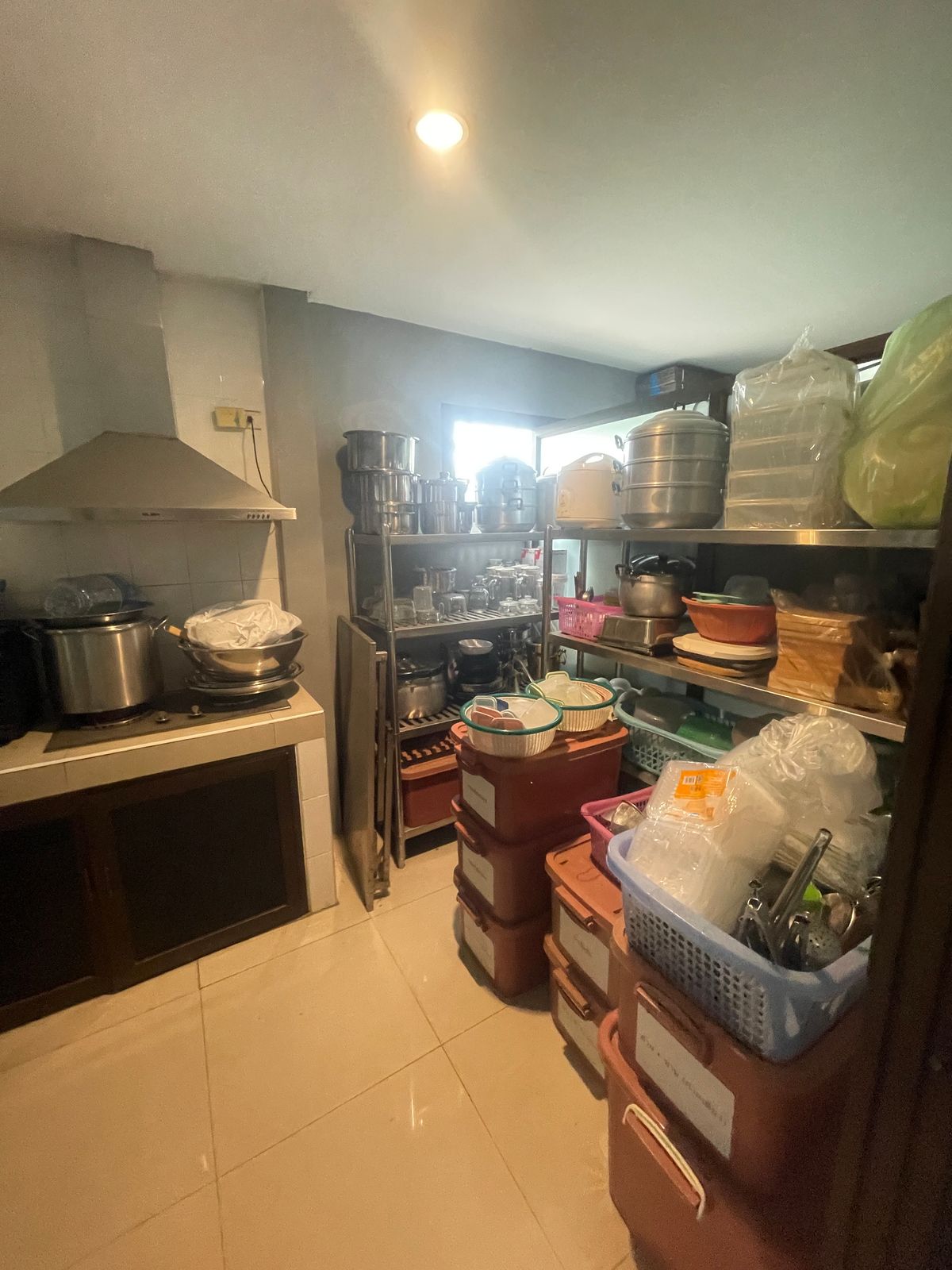 ขายโฮมออฟฟิศบางนา แบริ่ง ลาซาล : ็ขายตึก 5 ชั้น ราคาดี ทำเลดีมาก ใกล้สุวรรณภูมิ เดินทางสะดวก ปรับเป็นโรงแรม คาเฟ่ ร้านอาหาร ได้