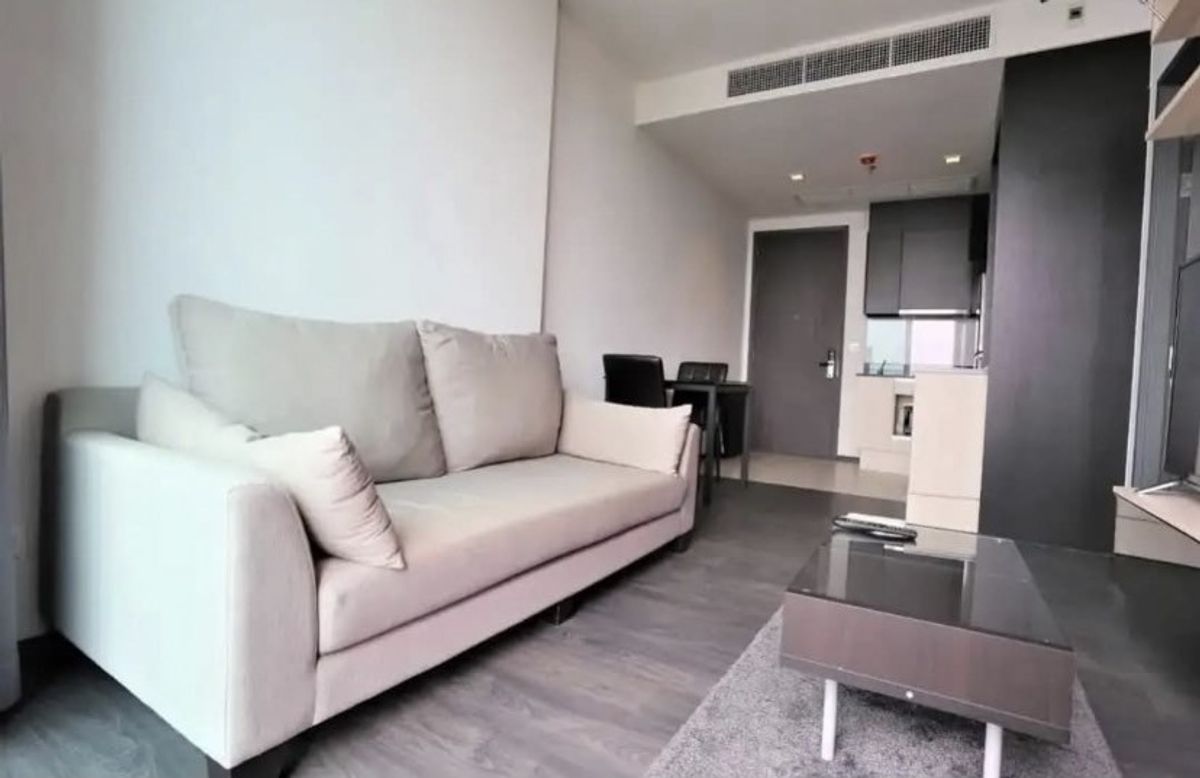ให้เช่าคอนโดสุขุมวิท อโศก ทองหล่อ : R004 For rent Condo Edge Sukhumvit 23