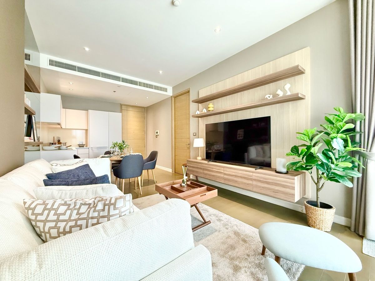 CondoWitthayu, Chidlom, Langsuan, Ploenchit : Magnolia, Ratchadamri Boulevard 49 sqm. 1 bedroom, 1 water, complete with 092-545-6151 (Tim)