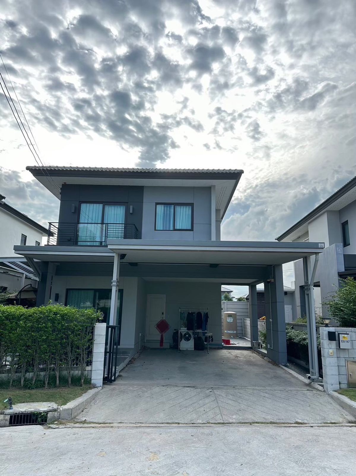 For RentHousePinklao, Charansanitwong : 🥣💌🎀 ꒱ Last Chance! A Rare Deal for a Single House in Prime Ratchapruek Location — Centro Ratchapruek–Suan Pak