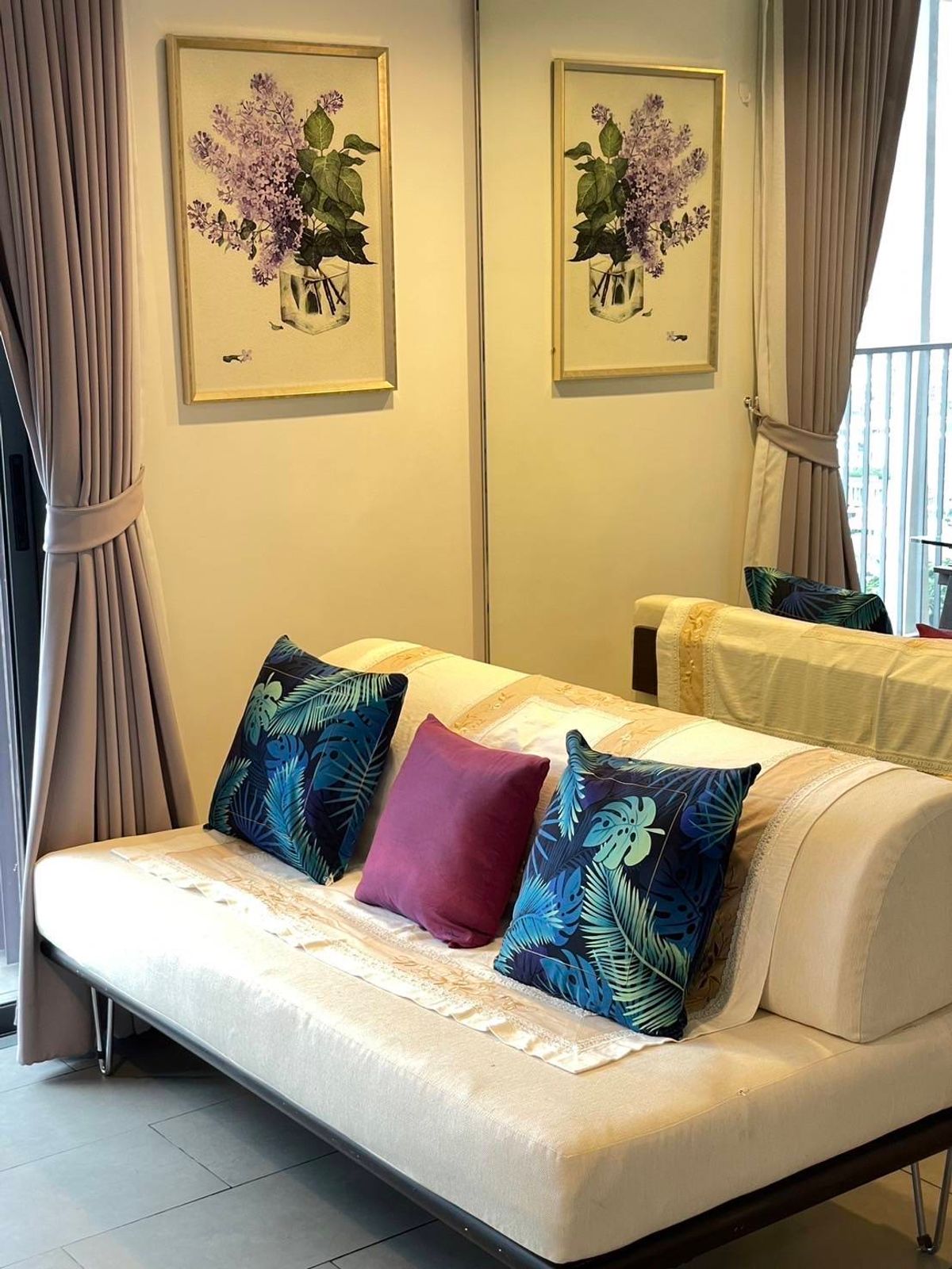 For RentCondoAri,Anusaowaree : 🌟 Stylish High-Floor Condo for Rent @ Siamese Ratchakru