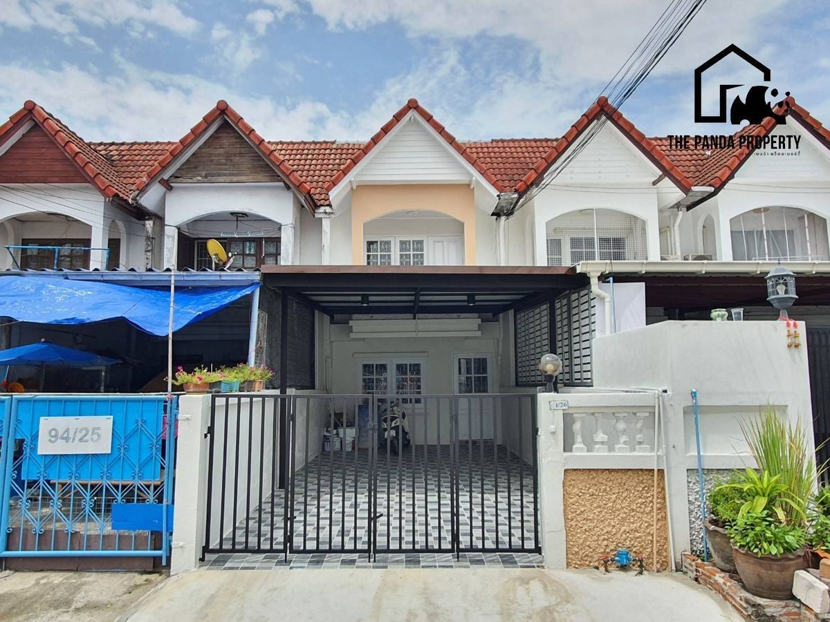 ขายทาวน์โฮมเกษตรศาสตร์ รัชโยธิน : วโรชา 4  ซ.2  ( ซอยวโรชา ซอยต้นๆ )