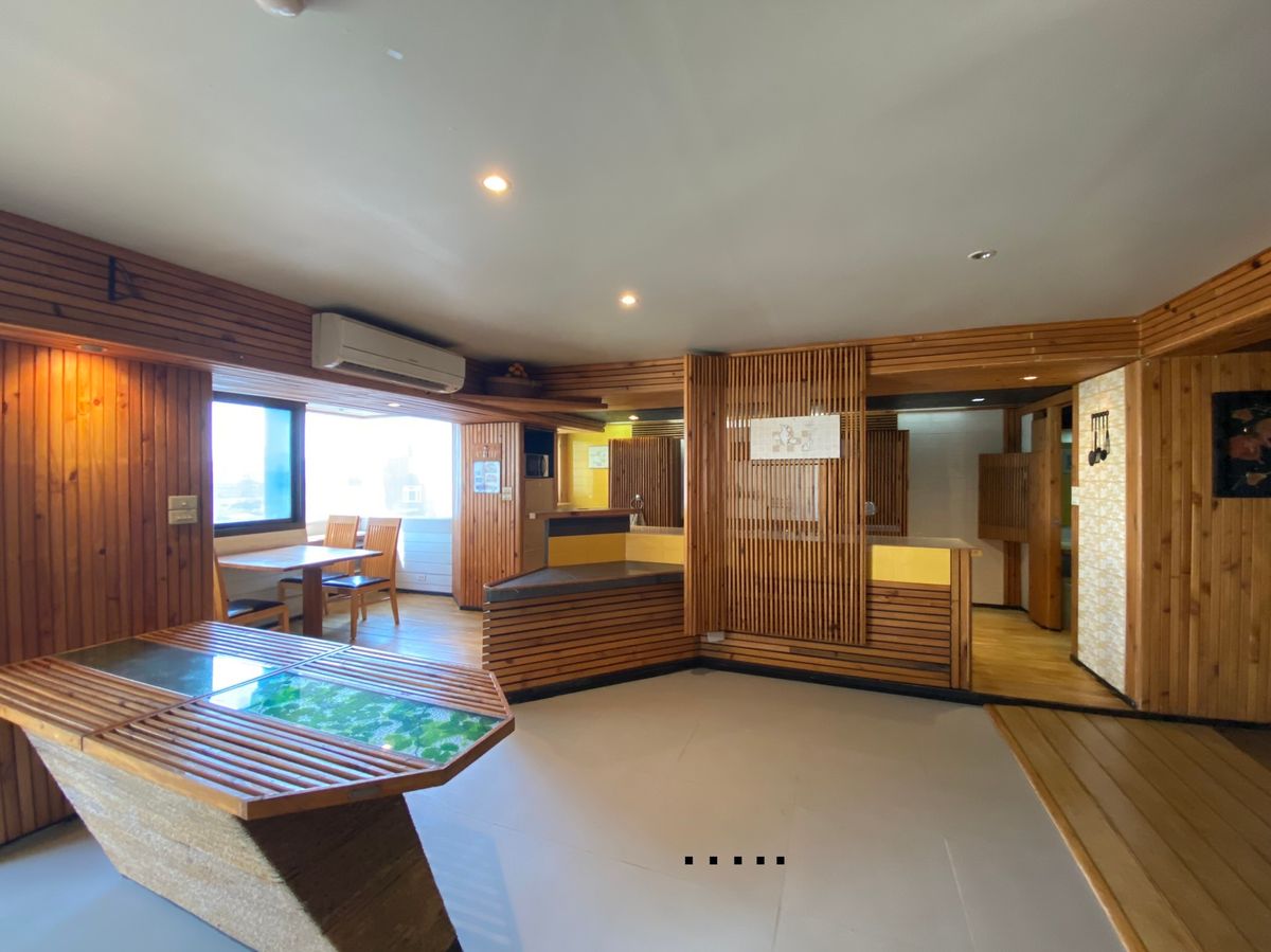 ขายคอนโดอ่อนนุช อุดมสุข : Baan Onuut Sukhumvit 77 / Duplex 3 Bedroom (FOR SALE), บ้านอ่อนนุช สุขุมวิท 77 / ดูเพล็กซ์ 3 ห้องนอน (ขาย) TANG098