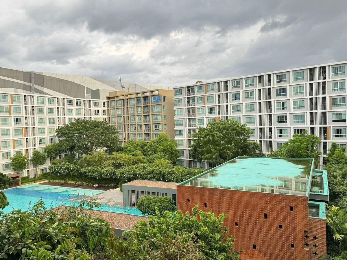 For RentCondoChiang Mai : 🏢 For Rent – D Condo Sign Chiang Mai | Pool View | Ready to Move In!