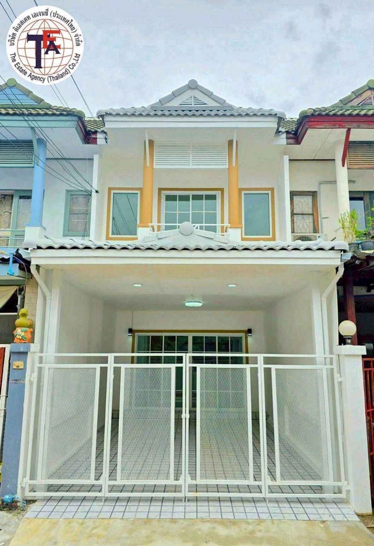 ขายทาวน์โฮมนนทบุรี บางใหญ่ บางบัวทอง : ขายทาวน์เฮ้าส์ 2 ชั้น หมู่บ้านดิเอมเมรัลพาร์ค 2 ราชพฤกษ์ 11 บางบัวทอง นนทบุรี เซ็นทรัลเวสเกต IKEA บางใหญ่ บิ๊กซีบางใหญ่ โรงพยาบาลบางใหญ่ รถไฟฟ้าสายสีม่วง คลองบางไผ่ ถนนกาญจนาภิเษก