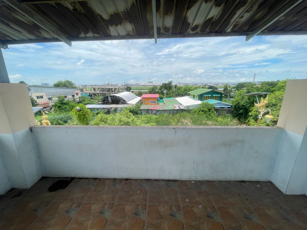 ขายโกดังลาดกระบัง สุวรรณภูมิ : ขายโกดัง ใกล้สุวรรณภูมิ ทำคาเฟ่  ร้านอาหาร โกดัง โรงงานขนาดเล็กได้