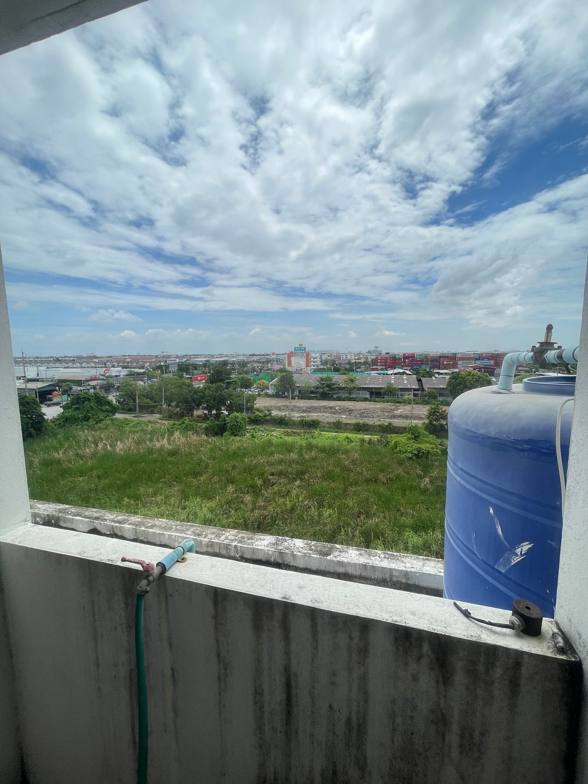 ขายโฮมออฟฟิศบางนา แบริ่ง ลาซาล : ็ขายตึก 5 ชั้น ราคาดี ทำเลดีมาก ใกล้สุวรรณภูมิ เดินทางสะดวก ปรับเป็นโรงแรม คาเฟ่ ร้านอาหาร ได้