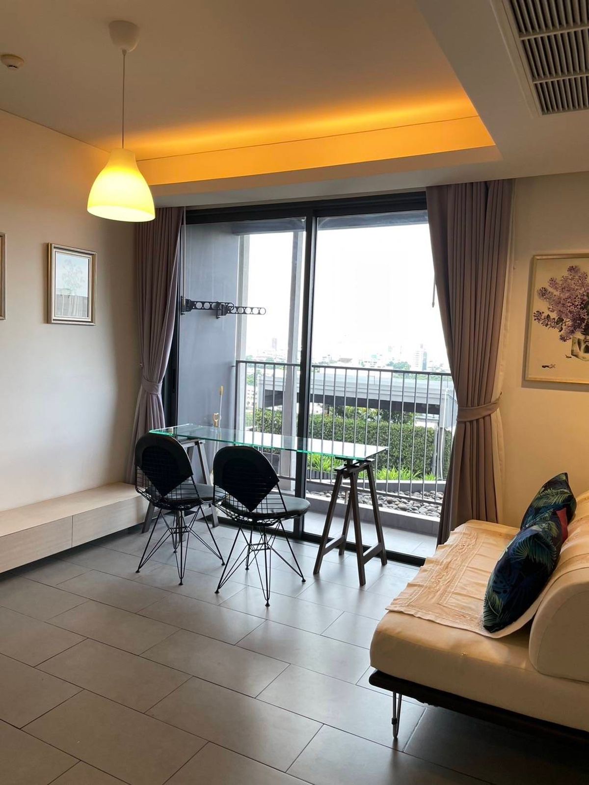 For RentCondoAri,Anusaowaree : 🌟 Stylish High-Floor Condo for Rent @ Siamese Ratchakru