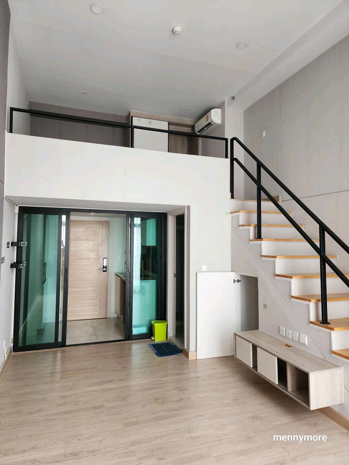 ขายคอนโดรัตนาธิเบศร์ สนามบินน้ำ พระนั่งเกล้า : Knightsbridge Duplex Tiwanon ทุบราคาถูกสุดในตึก!!

ขายตามสภาพ ขายขาดทุน ราคาต่ำกว่าตลาด 
การันตี ถูกที่สุดในตึก ได้ราคานี้ นำส่วนลดที่ได้ไปตกแต่งใหม่ตามสไตล์ได้เอง คุ้มค่ะ 

ปกติราคานี้ คือ ราคา Studio หรือ 1bed ปกติเองค่ะ 
แต่นี่ เราให้ราคาพิเศษ แต่ได้ห้