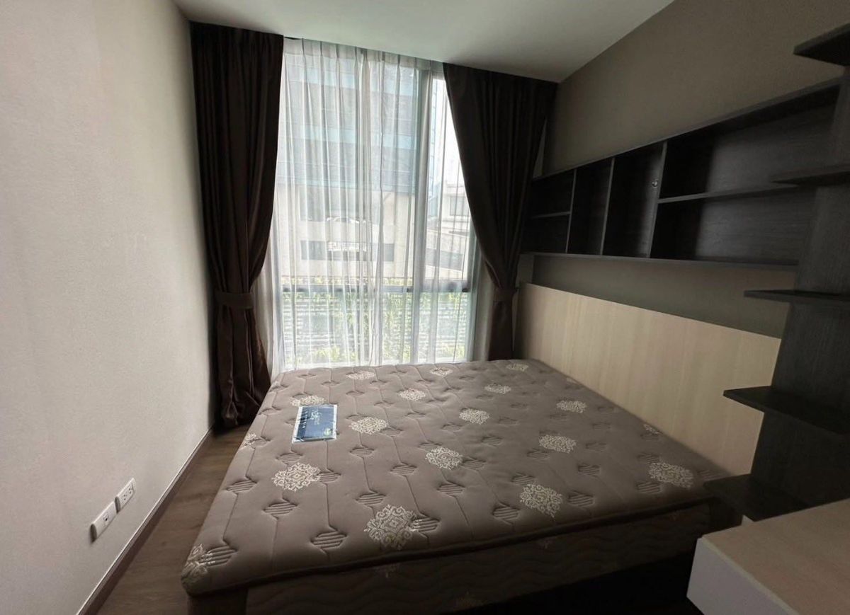 For RentCondoSukhumvit, Asoke, Thonglor : 🔴18,000 ฿ 🔴 🔴 𝐌𝐨𝐯𝐞𝐧𝐩𝐢𝐜𝐤 𝐄𝐤𝐤𝐚𝐦𝐚𝐢┃ 𝐄𝐤𝐤𝐚𝐦𝐚𝐢┃ 𝐄𝐤𝐤𝐚𝐦𝐚𝐢┃ Men Pick Residence Ekkamai ✅ Near BTS Thonglor is happy to serve 🙏 Interested 𝙇𝙄𝙉𝙀 Mana (answer very quickly): 📱 Property code 6808-0807 📱: ID LINE:@bbcondo88