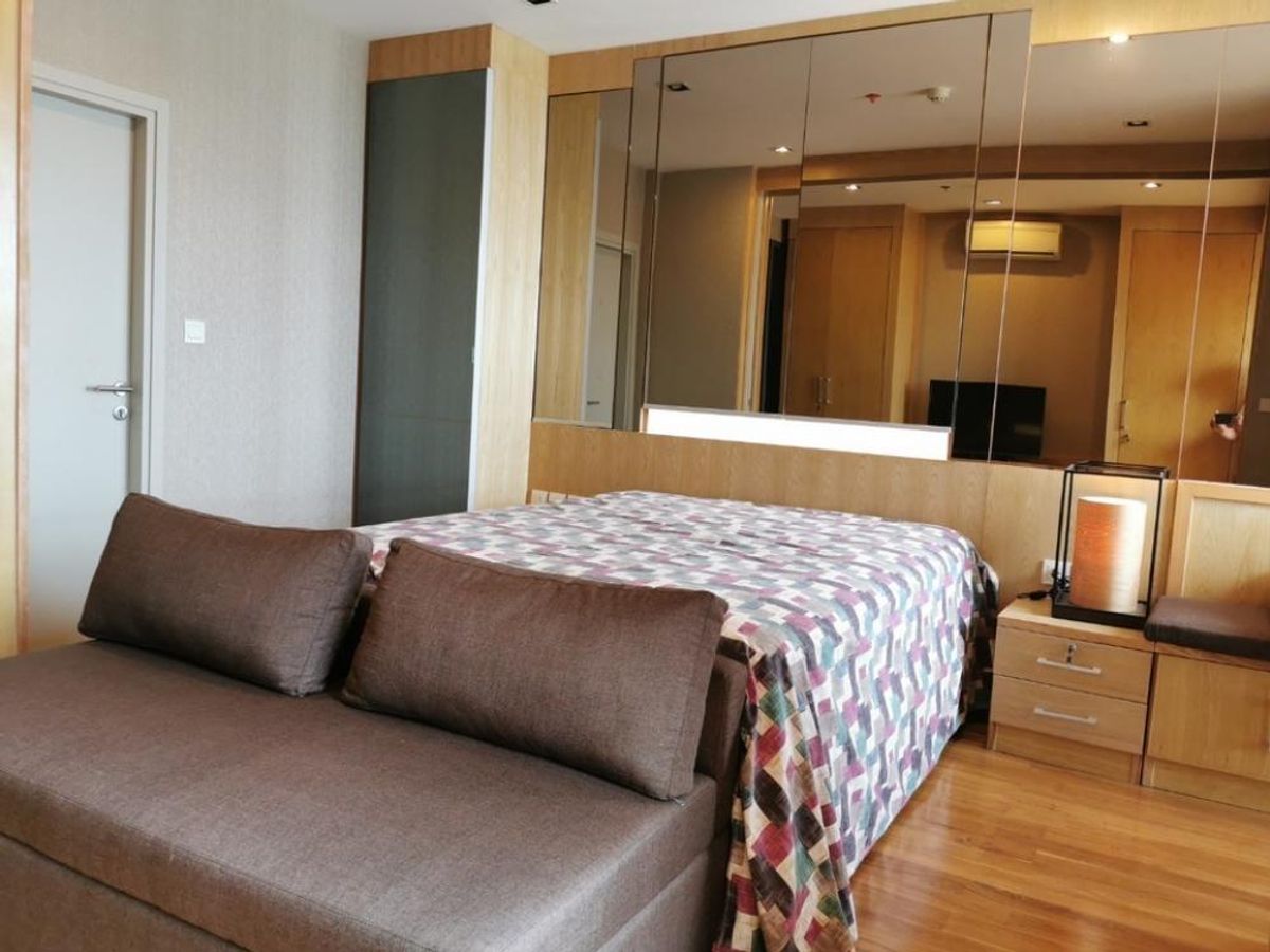 For RentCondoSiam Paragon ,Chulalongkorn,Samyan : Ideo Q Chula Samyan【𝐑𝐄𝐍𝐓】🔥Minimalist, simple and cool, built-in, complete in every corner, comfortable to the eyes in a contemporary Japanese style🔥 Contact Line ID: @hacondo
