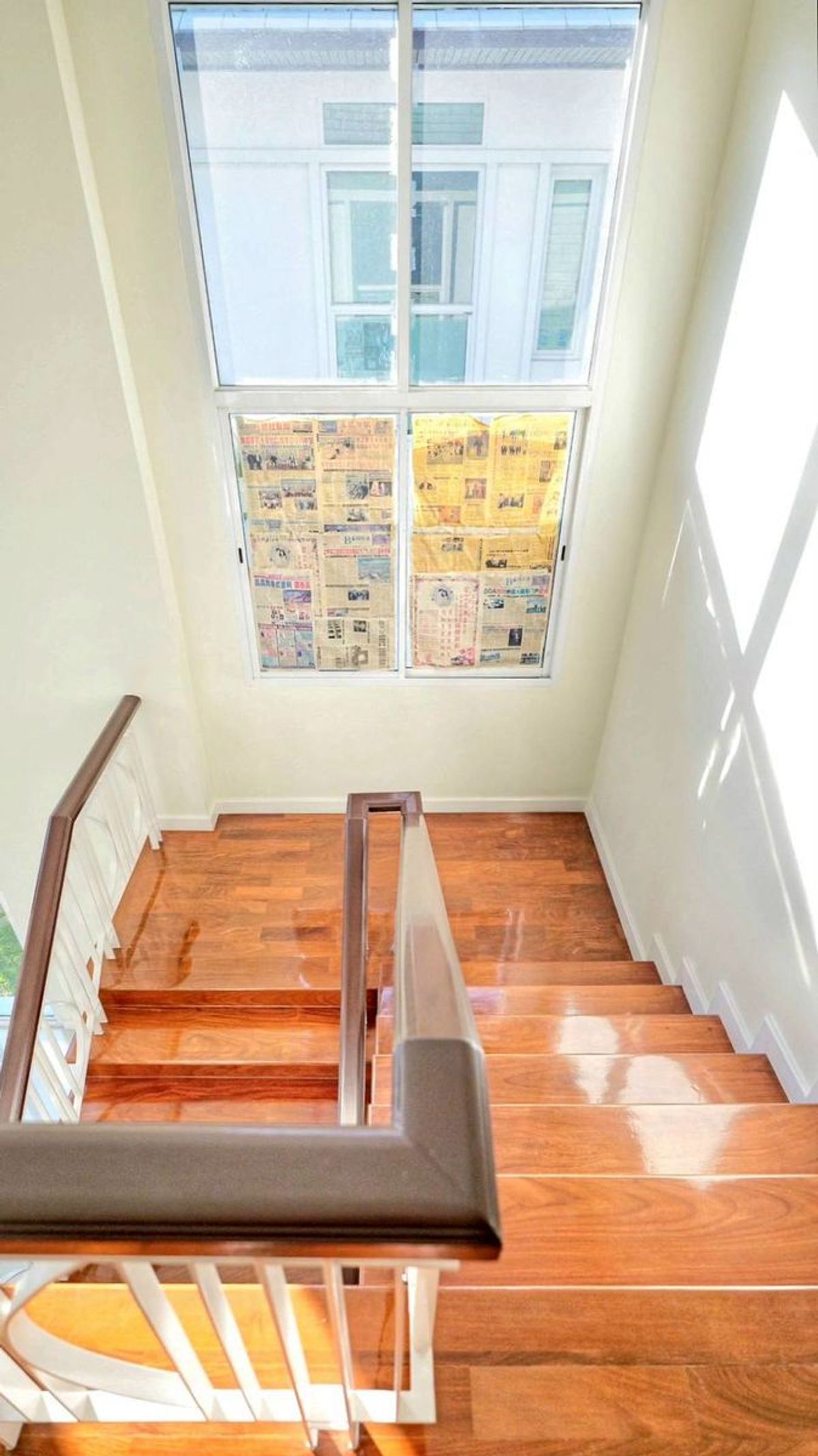 ขายบ้านบางนา แบริ่ง ลาซาล : ขาย หมู่บ้าน Blue Lagoon 1 บางนา-วงแหวน ขนาด 80.5 ตารางวา 3 ห้องนอน 3 ห้องน้ำ ถนนกาญจนาภิเษก แขวงดอกไหม เขตประเวศ กรุงเทพมหานคร