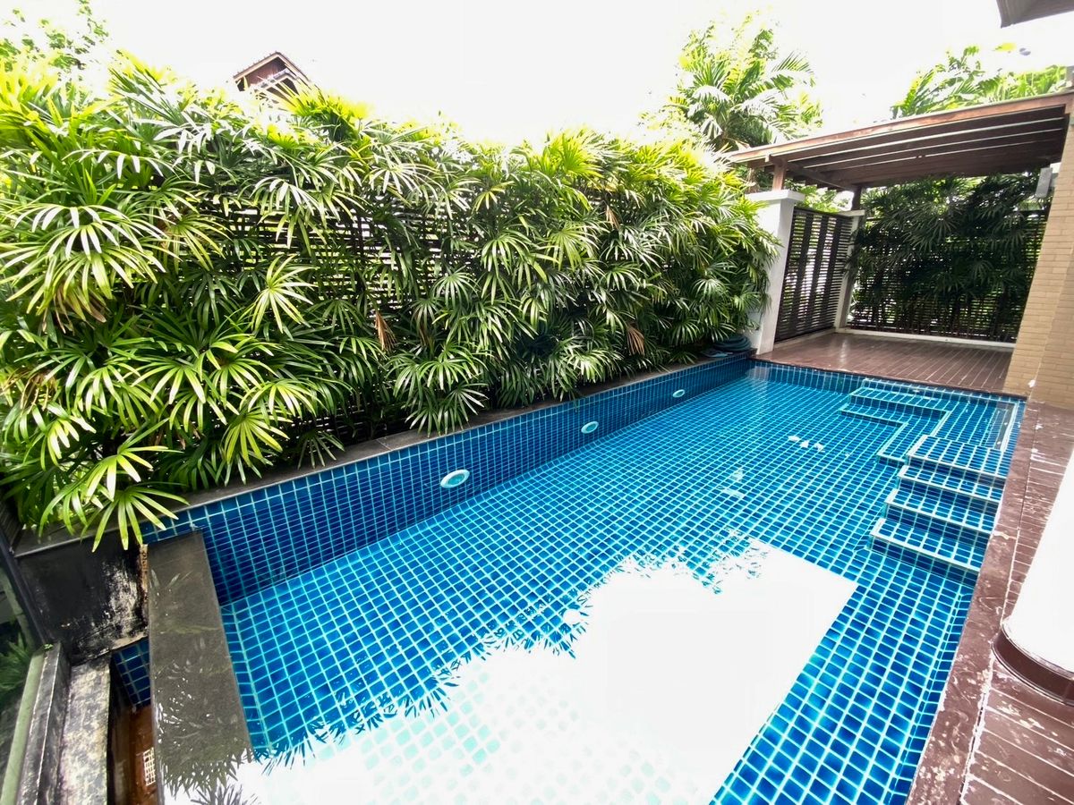 For RentHouseSukhumvit, Asoke, Thonglor : 🏡 For Rent: Ultra-Luxury 5-Storey Detached House in Sukhumvit 18 Modern Pool Villa | Rare in Prime Location 