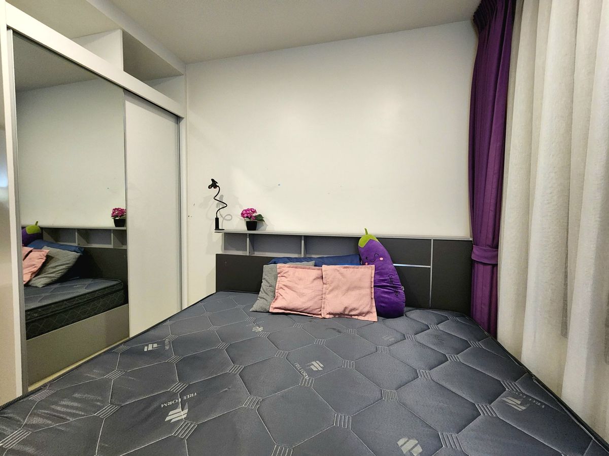 ขายคอนโดปิ่นเกล้า จรัญสนิทวงศ์ : ลดราคาโหด  ทิศใต้ 25 ตารางเมตร **ขายพร้อมอยู่** ขาย The Tree จรัญ30 คอนโดทำเลศิริราช ยูนิตน้อยสุดส่วนตัว 12 ห้องต่อ 1 ชั้น สังคมดีมาก SN494.22