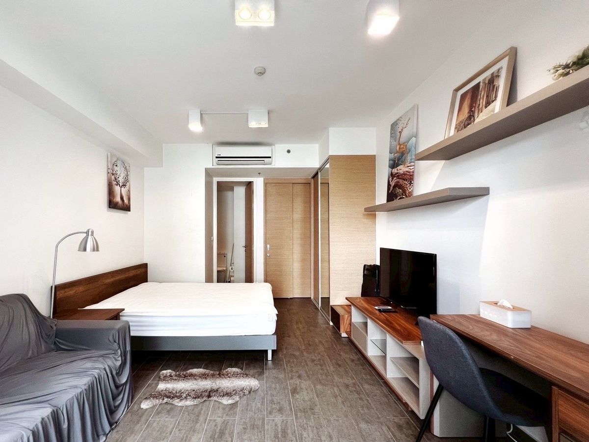 ให้เช่าคอนโดสุขุมวิท อโศก ทองหล่อ : The Lofts Ekkama 