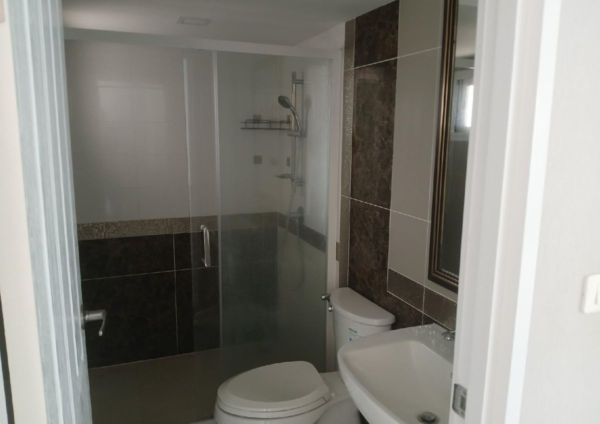 ขายบ้านลาดกระบัง สุวรรณภูมิ : บ้านแฝด โกลเด้น นีโอ บางนา-สวนหลวง ประเวศ  กรุงเทพ 44 ตร.ว. 4นอน 3น้ำ หลังมุม 🔥ฟรีโอน🔥