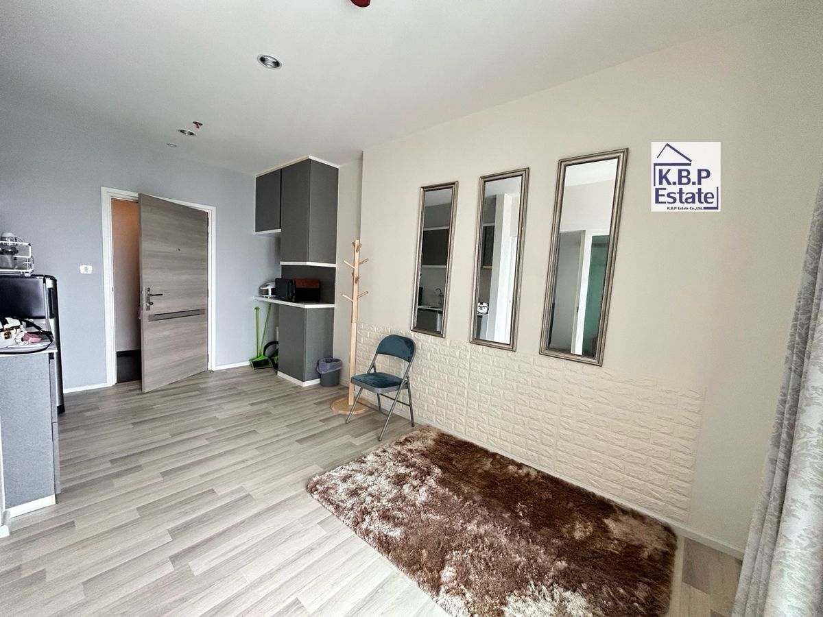 For SaleCondoSathorn, Narathiwat : Selling the Key Sathorn-Charoen High floor-The view is very beautiful 
