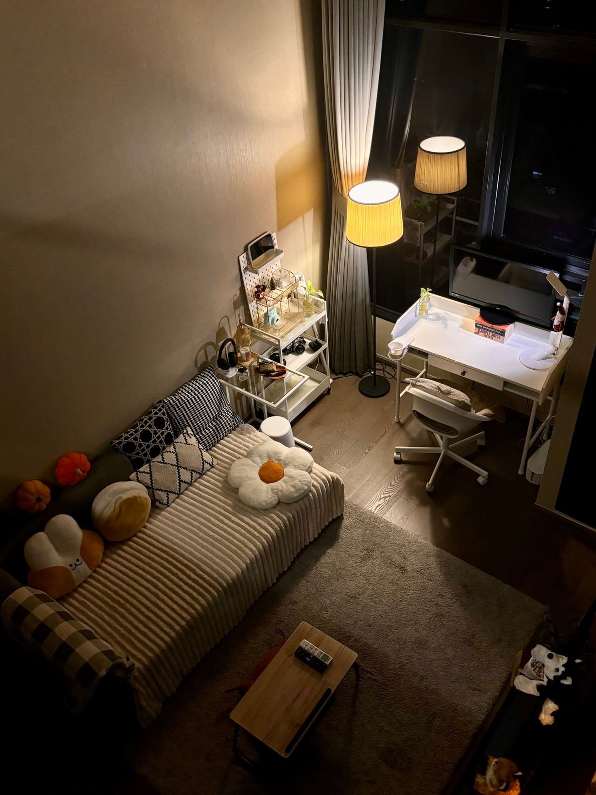 For RentCondoSiam Paragon ,Chulalongkorn,Samyan : Park Origin Chula Samyan【𝐑𝐄𝐍𝐓】🔥Luxury modern style, good function, beautiful built-in in every corner, perfect in dark and soft tones🔥 Contact Line ID: @hacondo