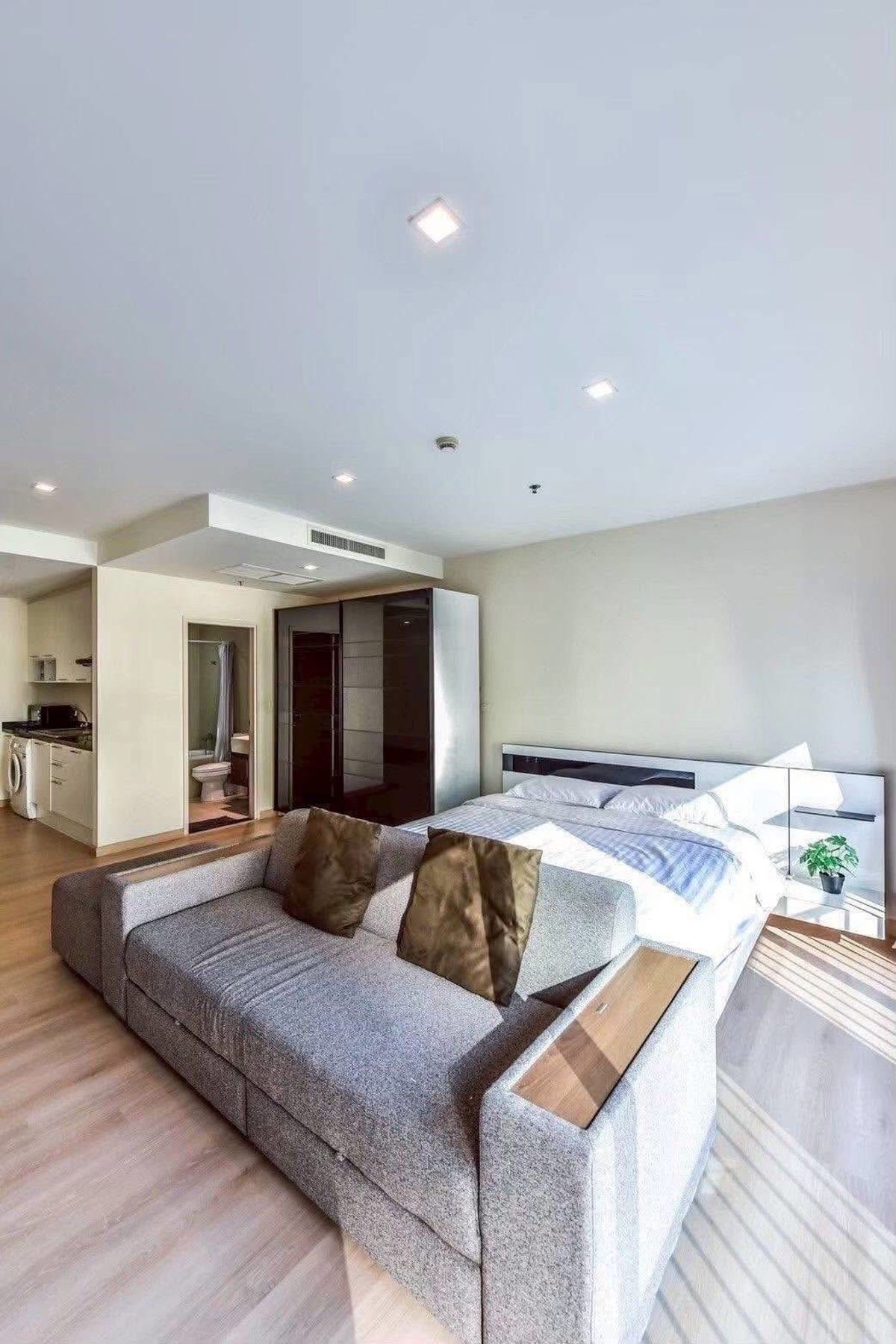 For RentCondoSukhumvit, Asoke, Thonglor : Condo for RENT: Noble Remix (BTS Thong Lor) MK-02 Line @livingbkk