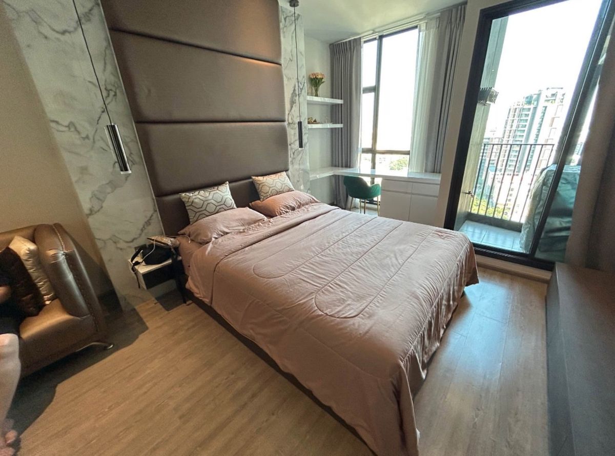 ให้เช่าคอนโดสุขุมวิท อโศก ทองหล่อ :  Condo for rent  :  Rhythm Ekkamai Estate( BTS Ekkamai ) MK-02  line @livingbkk