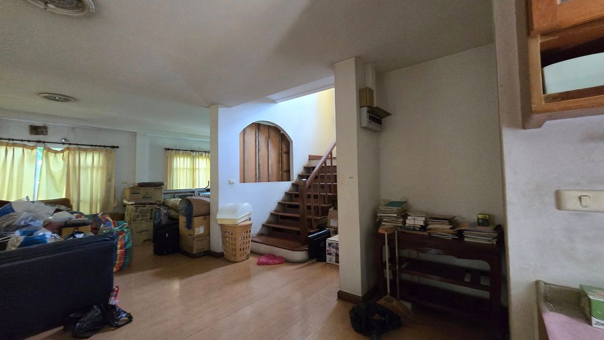 ขายบ้านพระราม 2 บางขุนเทียน : ขายบ้านเดี่ยว 2 ชั้น โครงการนันทวัน พระราม 2 ซอยพระราม2 (แสมดำ – บางขุนเทียน) บ้านเดี่ยว 2 ชั้น หลังใหญ่   เนื้อที่ 73.5 ตารางวา  พื้นที่ใช้สอย 254 ตารางเมตร  3 ห้องนอน | 3 ห้องน้ำ