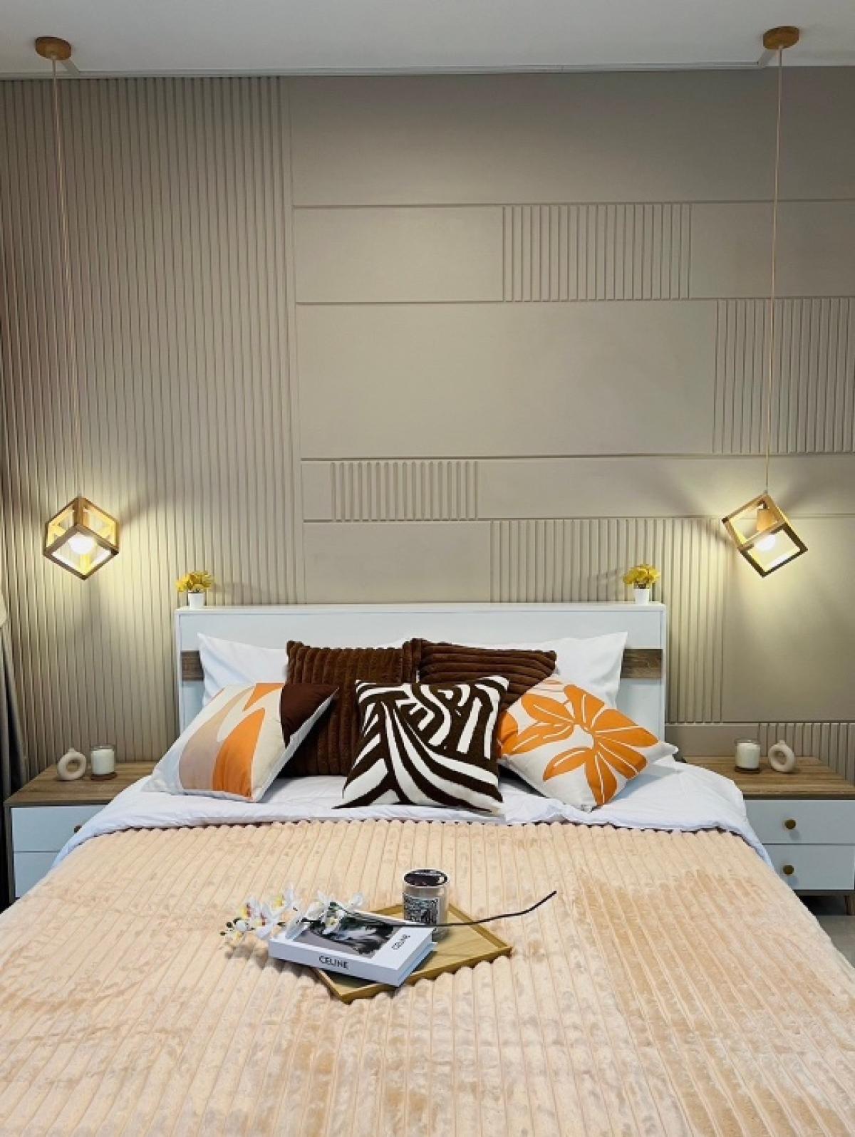 For SaleCondoOnnut, Udomsuk : The condo is beautifully ready to go in immediately. Special price only 1.59 delete 🎉🎉