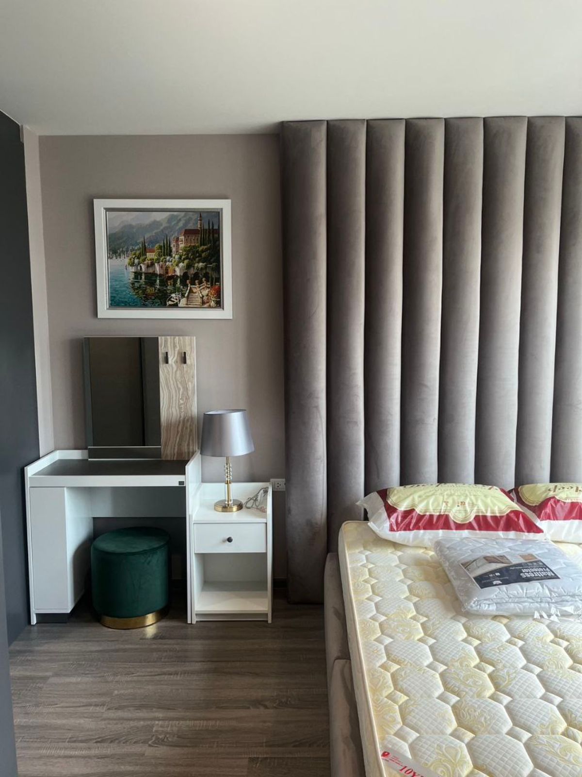For RentCondoSiam Paragon ,Chulalongkorn,Samyan : Ideo Chula Samyan【𝐑𝐄𝐍𝐓】🔥Warm, minimalist, spacious, beautifully arranged furniture, live a comfortable life🔥 Contact Line ID: @hacondo