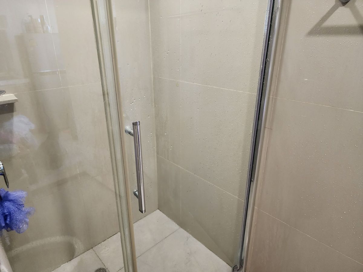 ขายคอนโดปิ่นเกล้า จรัญสนิทวงศ์ : ลดราคาโหด  ทิศใต้ 25 ตารางเมตร **ขายพร้อมอยู่** ขาย The Tree จรัญ30 คอนโดทำเลศิริราช ยูนิตน้อยสุดส่วนตัว 12 ห้องต่อ 1 ชั้น สังคมดีมาก SN494.22