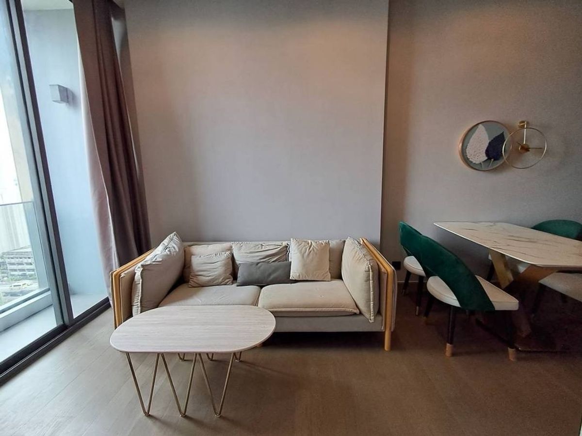 ให้เช่าคอนโดพระราม 9 เพชรบุรีตัดใหม่ RCA : 🍀For Rent🍀The Esse at Singha Complex🍀