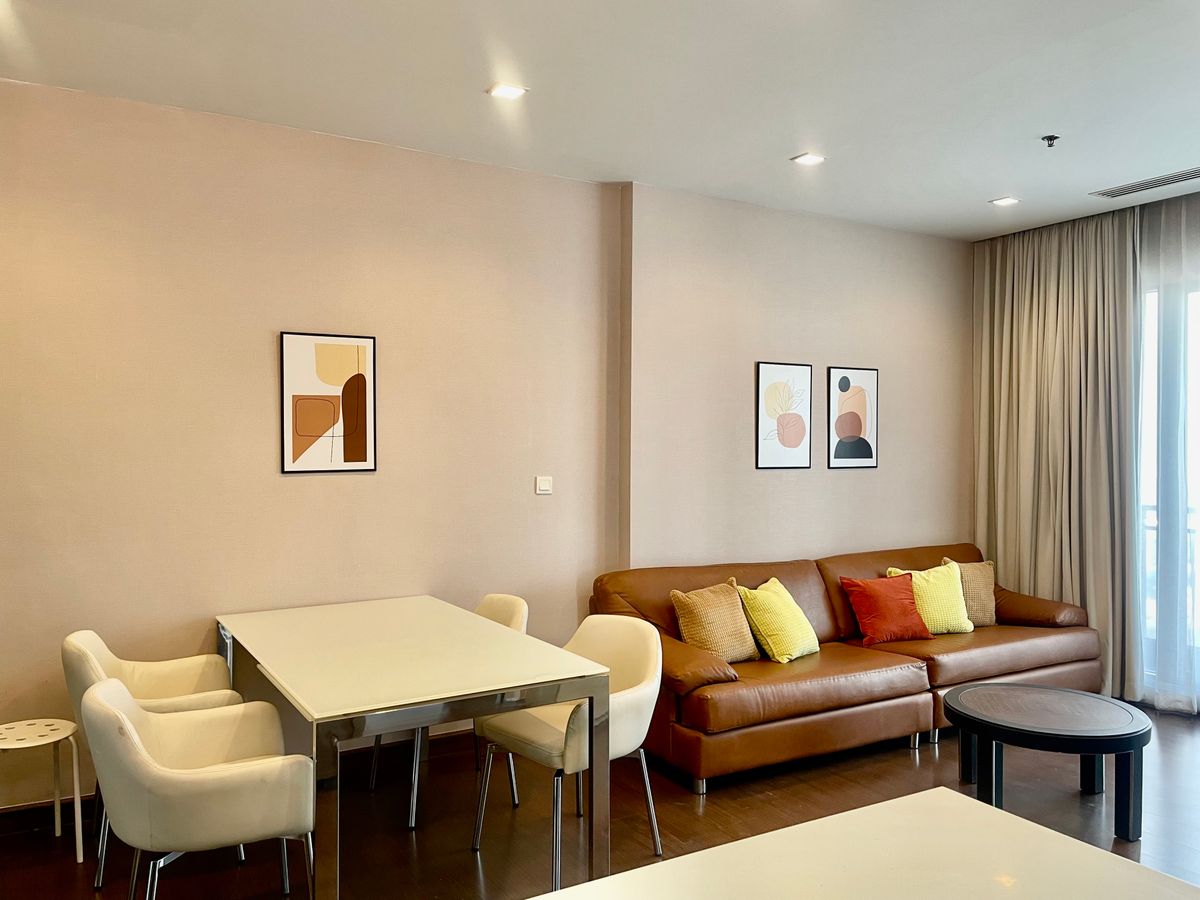 ให้เช่าคอนโดรัชดา ห้วยขวาง : 🔥ด่วน 🔥  2 beds 2 baths  82Sq.m. เริ่มต้น 45,000 บาท ว่าง 3 ห้อง ห้องสวย ห้องมุม  Call 0619824959