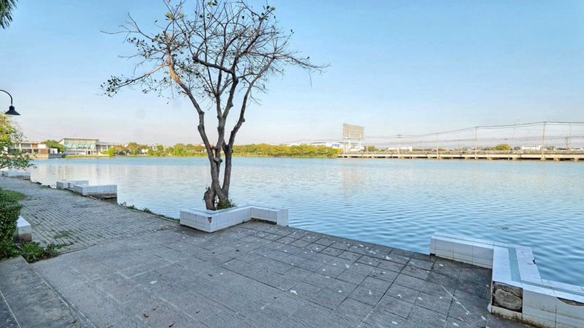 ขายบ้านบางนา แบริ่ง ลาซาล : ขาย หมู่บ้าน Blue Lagoon 1 บางนา-วงแหวน ขนาด 80.5 ตารางวา 3 ห้องนอน 3 ห้องน้ำ ถนนกาญจนาภิเษก แขวงดอกไหม เขตประเวศ กรุงเทพมหานคร