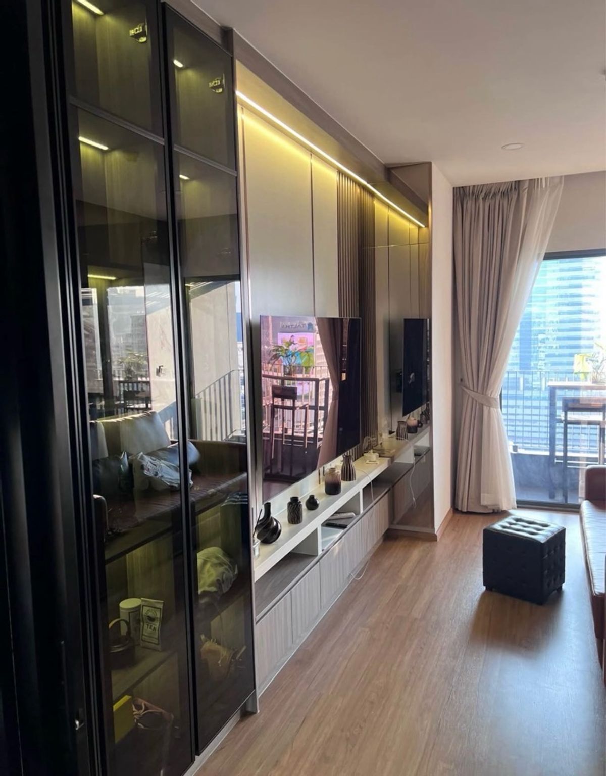 ให้เช่าคอนโดพระราม 9 เพชรบุรีตัดใหม่ RCA : คอนโด  Cloud Thonglor - Phetchburi  2 ห้องนอน 2 ห้องน้ำ sky view  ชั้น17 ขนาด 55 ตรม. 