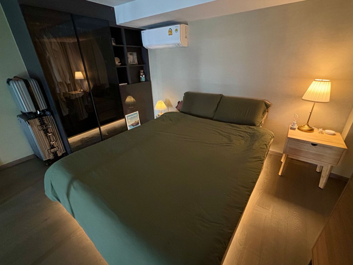 For RentCondoSiam Paragon ,Chulalongkorn,Samyan : Park Origin Chula Samyan【𝐑𝐄𝐍𝐓】🔥Luxury modern style, good function, beautiful built-in in every corner, perfect in dark and soft tones🔥 Contact Line ID: @hacondo