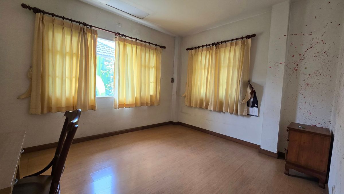 ขายบ้านพระราม 2 บางขุนเทียน : ขายบ้านเดี่ยว 2 ชั้น โครงการนันทวัน พระราม 2 ซอยพระราม2 (แสมดำ – บางขุนเทียน) บ้านเดี่ยว 2 ชั้น หลังใหญ่   เนื้อที่ 73.5 ตารางวา  พื้นที่ใช้สอย 254 ตารางเมตร  3 ห้องนอน | 3 ห้องน้ำ