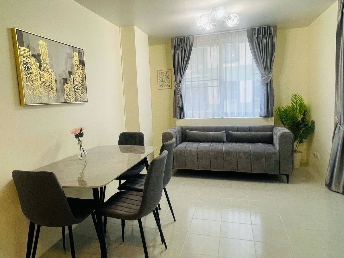 For RentCondoBangna, Bearing, Lasalle : Condo shady atmosphere in the heart of Bang Na - Ferre, complete, complete!